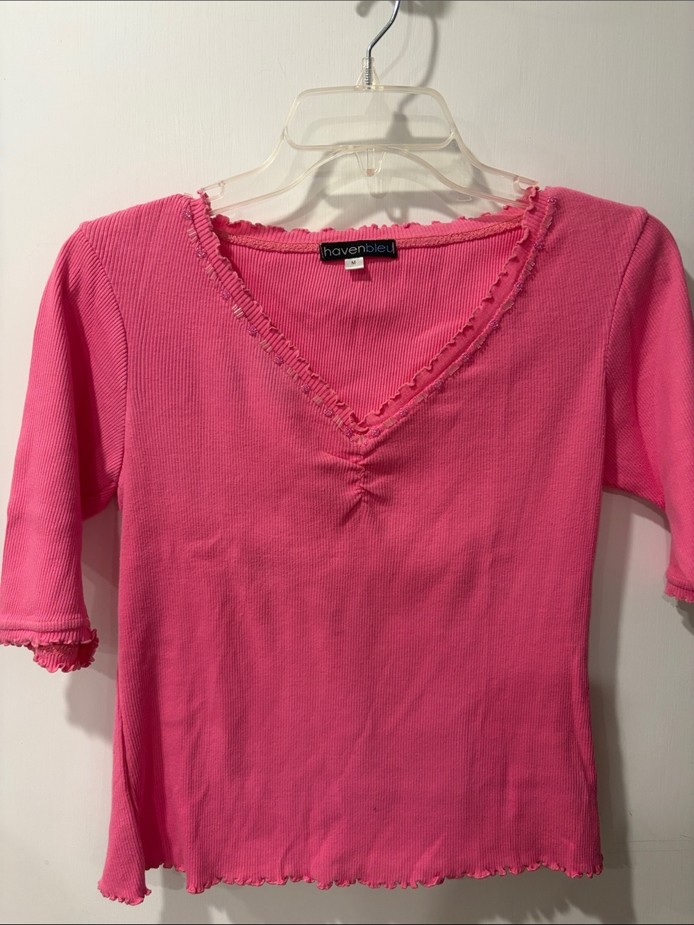 Havenblue M Pink V-Neck Ribbed Top short sleeve w/ decorative beads around neck